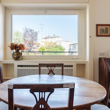 Elegante Bilocale San Calocero Apartamento Milão Exterior foto